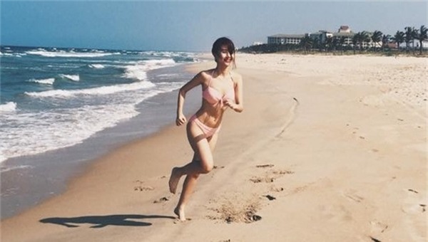 Mỹ nhân Việt cứ diện bikini là khiến fan “hoảng hốt”
