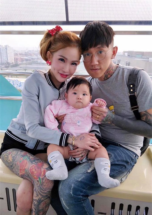 co gai tung bi nha chong khong cho cuoi, nho de con dep nhu thien than ma doi doi - 8