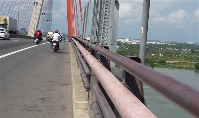 Cầu Cần Thơ, nơi thanh niên nhảy xuống sông Hậu