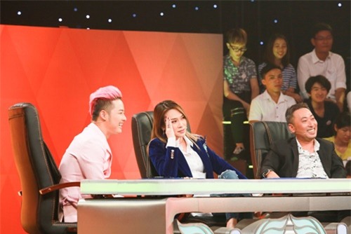 Cậu bé 11 tuổi khiến Mỹ Tâm "phát cuồng", xin làm fan ruột - 1