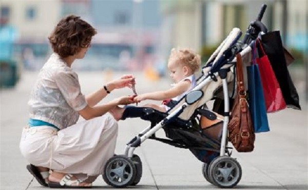 Mẹ Mỹ rút ra 3 bài học sâu sắc về sự đơn giản khi chăm con của mẹ Nhật - Ảnh 1.