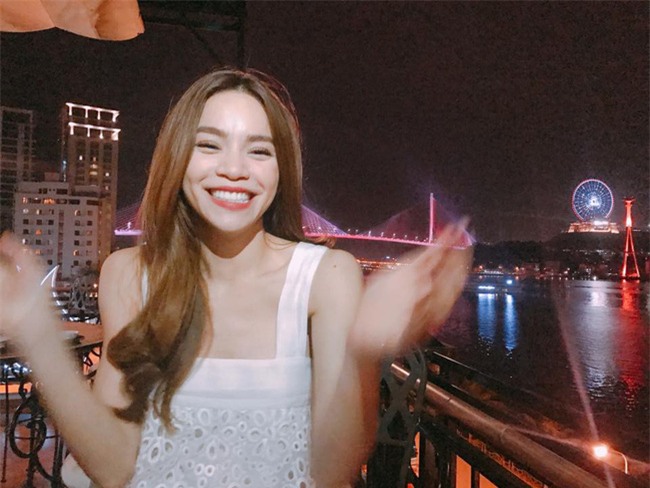 Sau nghi vấn thẩm mỹ vì gương mặt căng đầy, Hà Hồ lại gây bất ngờ bởi chiếc cằm dài nhọn hoắt - Ảnh 3.