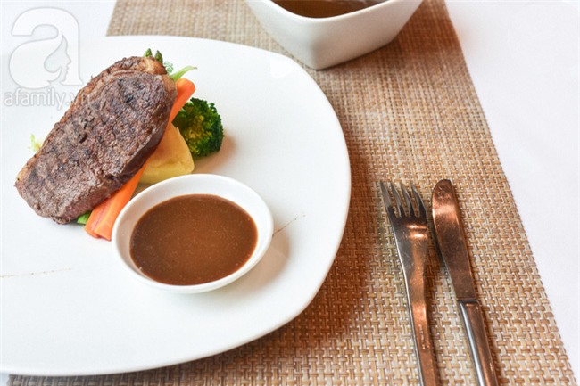 Bật mí 7 công thức làm nước sốt thần thánh từ đầu bếp khách sạn 5* - Ảnh 1.