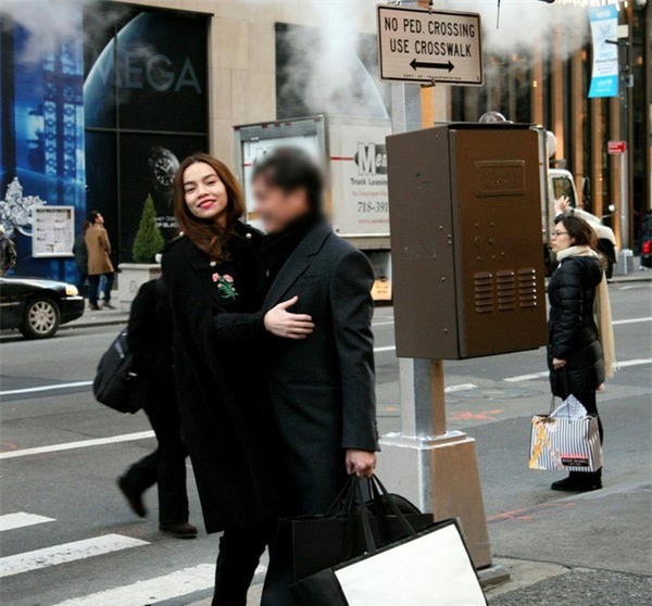 dan mang tranh cai truoc thong tin ha ho chu dong 