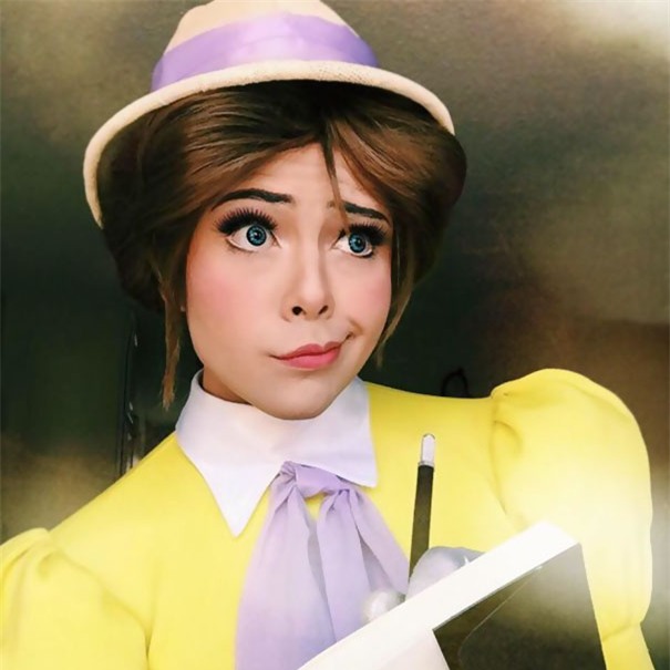 Hóa thân thành công chúa Disney đẹp lộng lẫy, chuyên gia trang điểm khiến mọi người sốc khi biết sự thật - Ảnh 8.