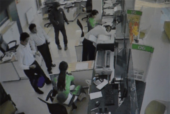 Hanh trinh truy bat nghi pham cuop ngan hang o Tra Vinh hinh anh 3