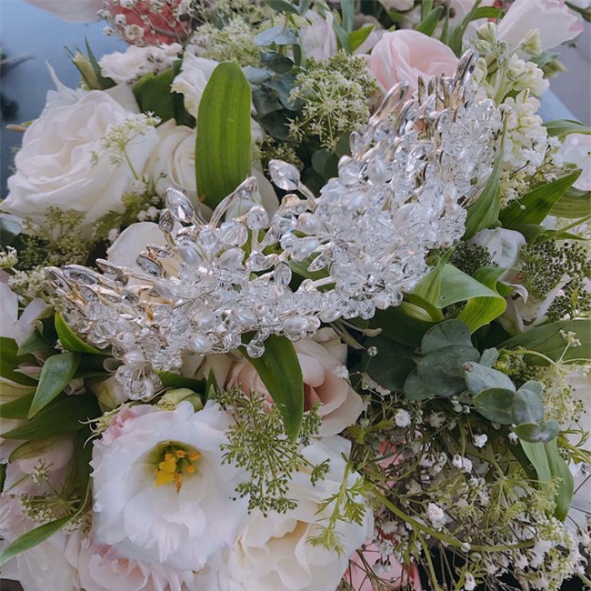 Đám cưới được hội chị em hóng nhất hôm nay của Hằng Túi diễn ra hoành tráng thế này đây - Ảnh 11.