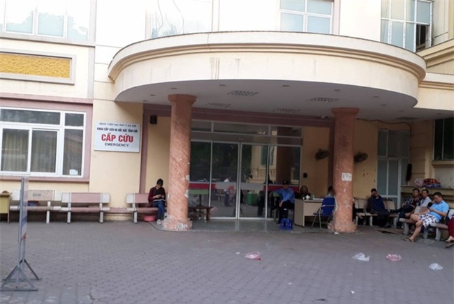 Vu uy hiep bac si, chem benh nhan: 'Dam con do qua hung han' hinh anh 1
