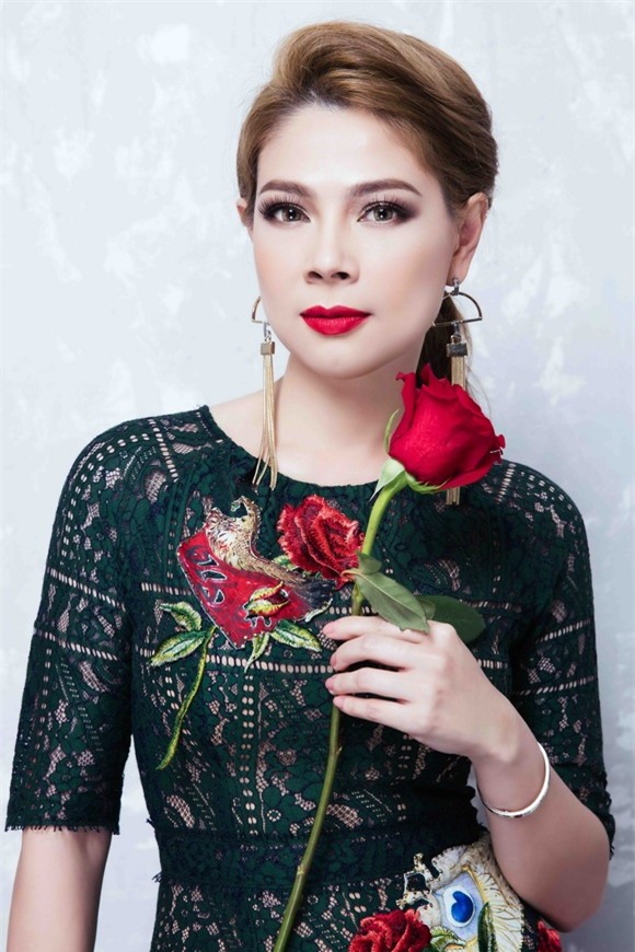 Ca sĩ thanh thảo,búp bê thanh thảo,thanh thảo đẹp bất ngờ