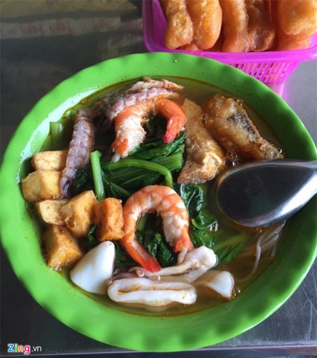 hàng xôi, xếp hàng, khách hàng, ẩm thực Hà Nội