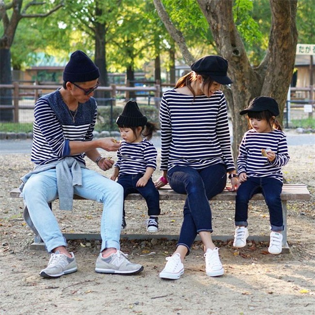 Mẹ nào có con gái mà chẳng mê diện đồng phục quá đỗi xinh xắn thế này! - Ảnh 5.