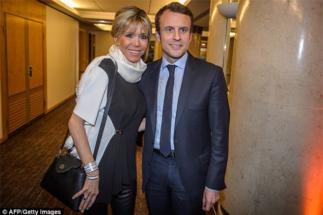 Già hơn 25 tuổi, nhan sắc tầm tầm, tân Đệ nhất Phu nhân Pháp có gì khiến chồng trẻ mê mệt nhường ấy? - Ảnh 9.