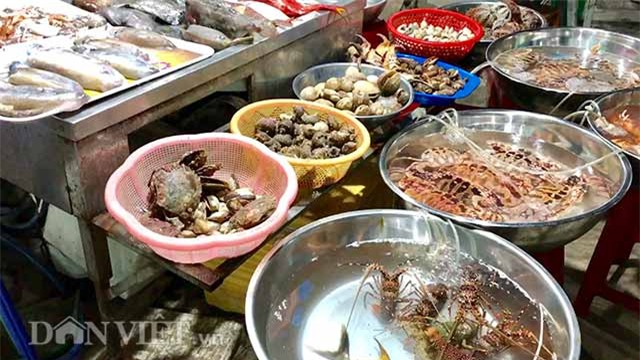 di cho hai san tu chon voi gia re “giat minh” o ly son hinh anh 2