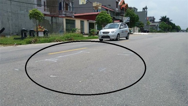 vu dai uy csgt gay tai nan o hai duong: giay phut bang hoang cua nguoi than khi biet tin - 1