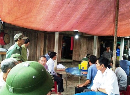 tin moi vu 3 nguoi bi set danh chet khi dang dao huyet - 1