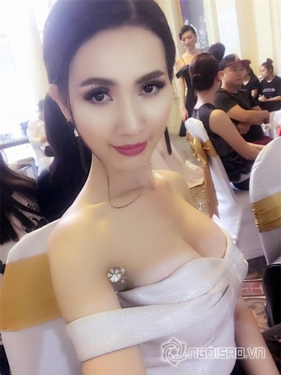 sao việt, phan thị mơ, phan thị mơ được tặng nhẫn, phan thị mơ và bạn trai đại gia, mỹ nhân việt được tặng quà đắt tiền