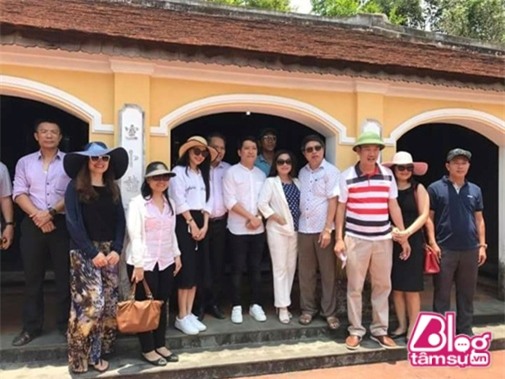 nha-phuong-mac-vaycuoi-blogtamsuvn006