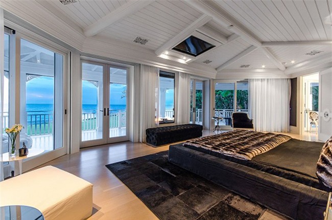 ngam biet thu 4 nam moi co nguoi “dam” mua cua danh ca celine dion hinh anh 12