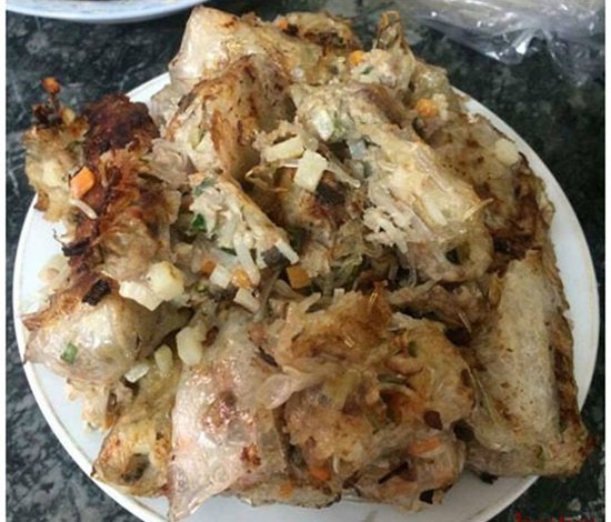 Dâu đảm ra mắt bằng món cá rán nát vụn như mì, mẹ chồng khen sắp làm đầu bếp được rồi - Ảnh 4.