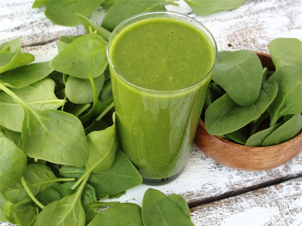 5 cong dung than ky cua rau chan vit cho sac dep