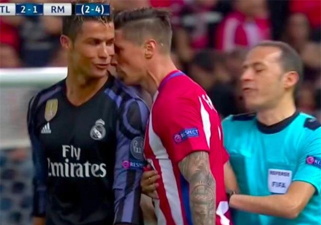 Torres san so doi an thua du voi Ronaldo hinh anh 1