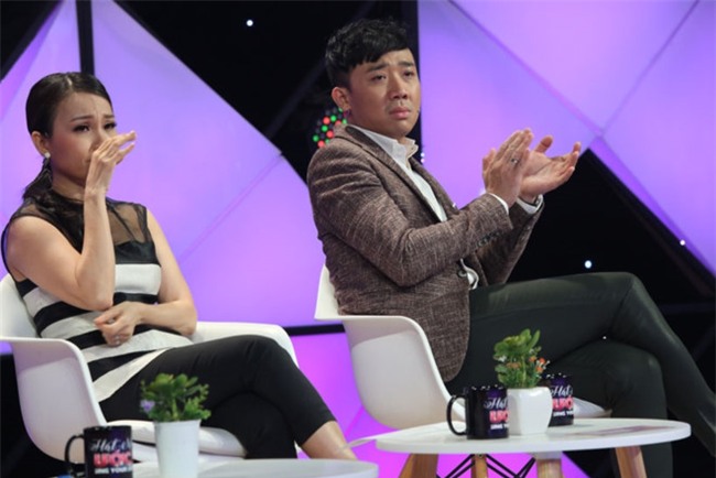 Tran Thanh roi nuoc mat truoc nguoi cha nuoi hai con teo nao hinh anh 2