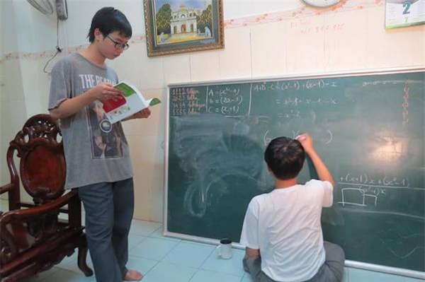 học tiếng Anh, học tại nhà, homeschooling