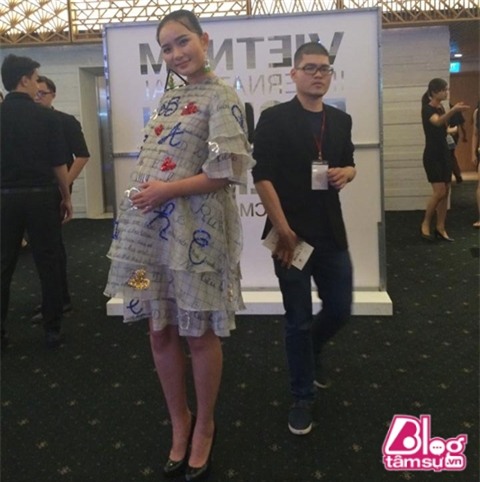 phan-nhu-thao-tut-doc-khong-phanh-blogtamsuvn10