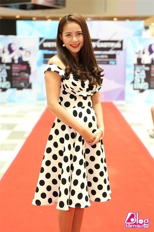 phan-nhu-thao-tut-doc-khong-phanh-blogtamsuvn7 (1)