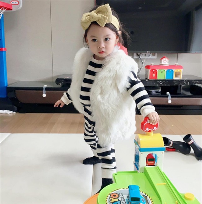 Danh tính nhóc tì khiến cộng đồng mạng Việt Nam điên đảo vì phong cách thời trang chất phát ngất - Ảnh 10.