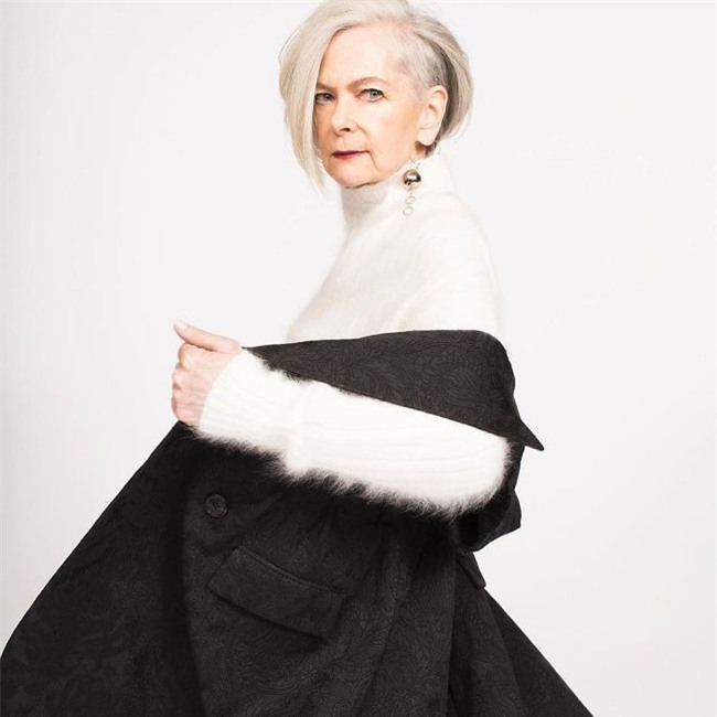 Thanh niên nhiều người cũng chưa chắc ăn mặc chất chơi được như 4 cụ bà này - Ảnh 2.