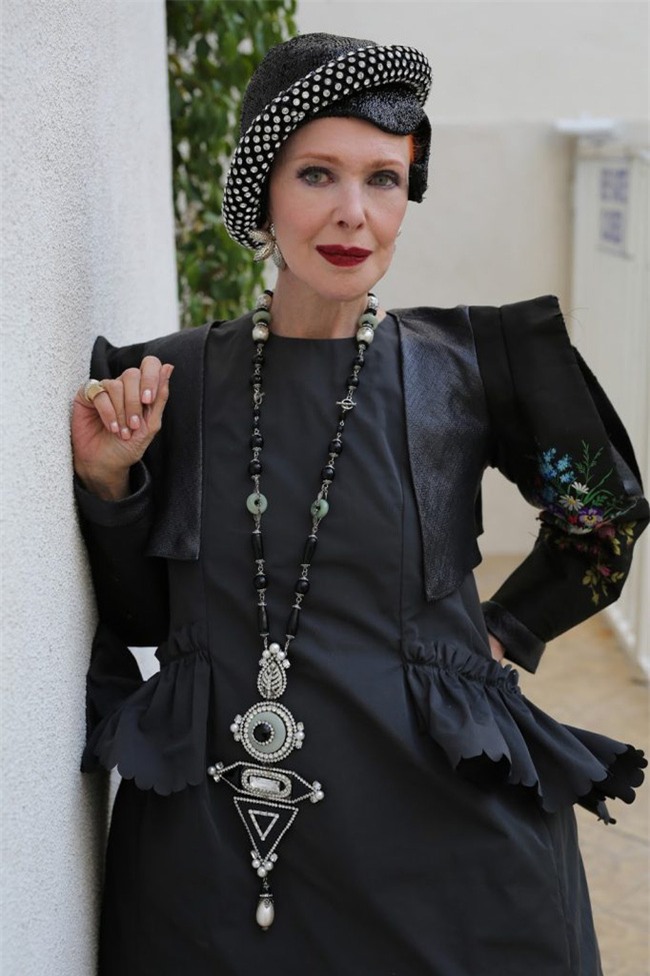 Thanh niên nhiều người cũng chưa chắc ăn mặc chất chơi được như 4 cụ bà này - Ảnh 17.