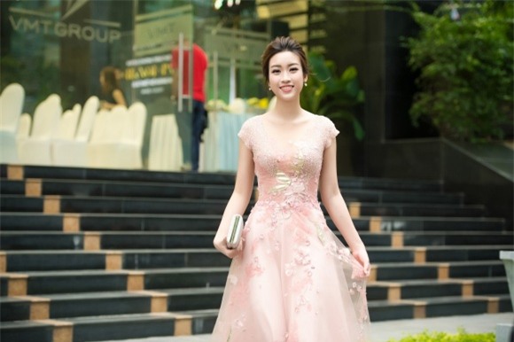 Hoa hậu Mỹ Linh, Hoa hậu Đỗ Mỹ Linh, Đỗ Mỹ Linh, sao việt