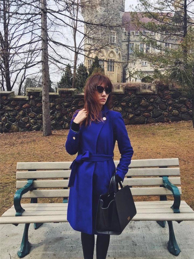 hari won mac jumsuit xe bao khoe vong 1 vo tinh de lo bung ngan mo - 7