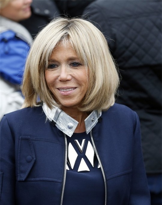 du mac loi trang diem, de nhat phu nhan phap van co 4 bai hoc lam dep dang quy - 4