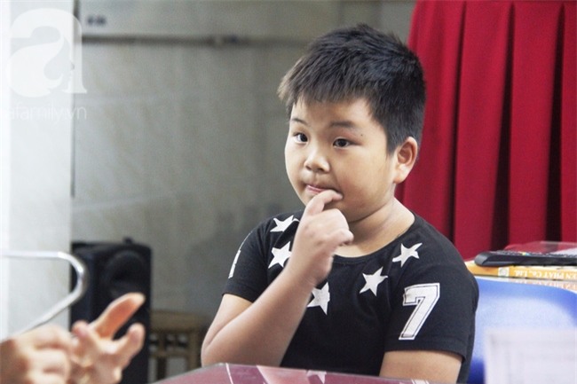 Bé trai 9 tuổi đi lạc 3 ngày, mẹ bận đi làm không đến đón, dì lên nhận thay nhưng không được - Ảnh 6.