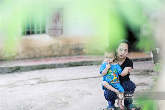 Chuyện người mẹ tay cụt, chân khèo vẫn mạnh mẽ nuôi con trong đơn độc sau khi bị phụ bạc - Ảnh 6.