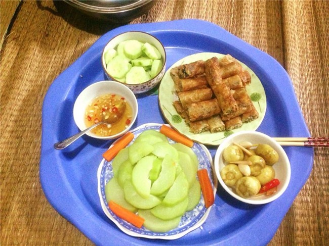 chi tiêu, tiền tiết kiệm, thu nhập, mua sắm