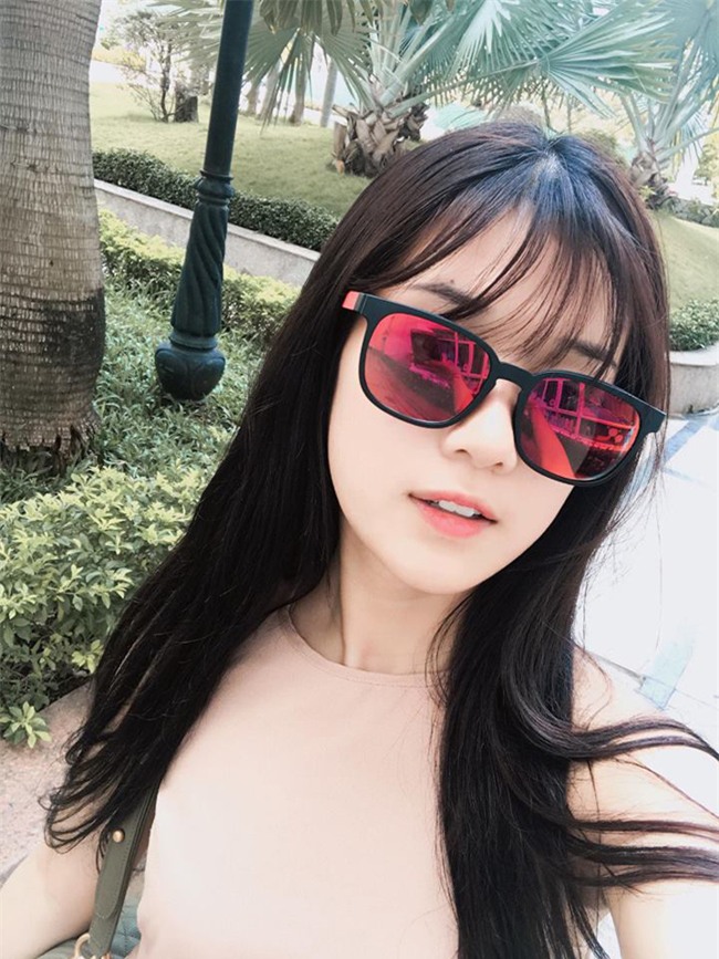 hoang yen chibi, quynh anh shyn non na mai chang chiu gia hinh anh 1