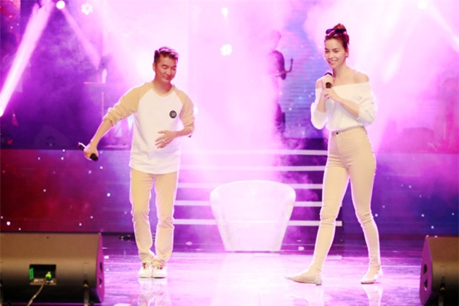 So Van hoa Ha Noi nhac nho Ho Ngoc Ha ve trang phuc bieu dien hinh anh 1