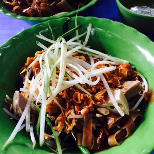 Mon ngon duoi 50.000 dong quanh khu Doi Can hinh anh 9