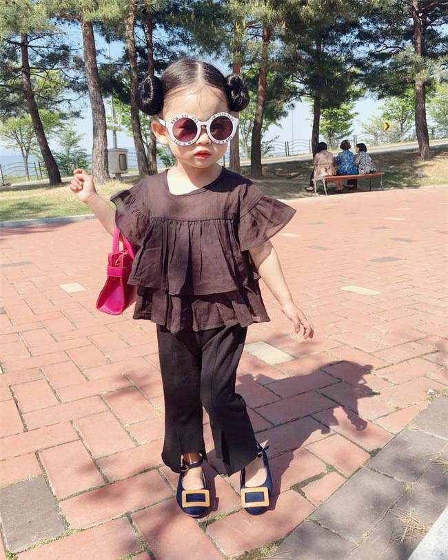 Co be thoi thuong nhat Han Quoc voi phong cach an mac khong the che vao dau