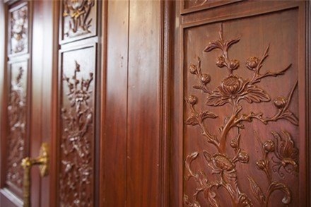 gỗ lim, gỗ quý, nhà gỗ, tòa nhà, lâu đài, biệt thự, đại gia Điện Biên