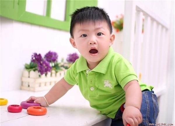 Kết quả hình ảnh cho Từ 1/7, đăng ảnh trẻ em trên 7 tuổi lên mạng phải xin phép