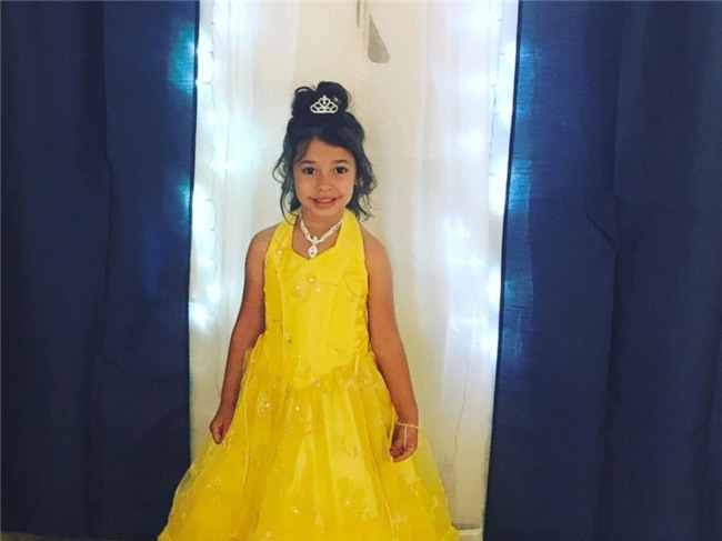 mon qua tu ben kia bien gioi cua nguoi cha danh cho con gai khien ai cung phai bat ngo - 1