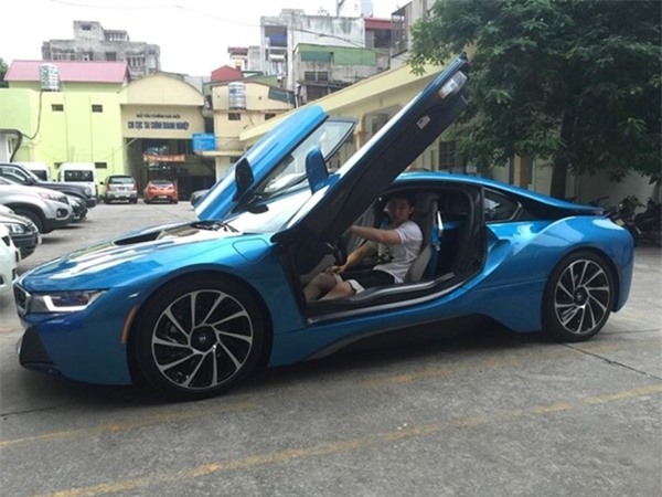 thieu-gia-giau-den-co-nao-khien-a-hau-huyen-my-bat-chap-quottha-thinhquot-giadinhvietnam.com 3