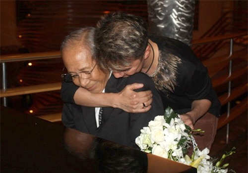 Lời xin lỗi của những ông sao trẻ trong showbiz Việt: Chân thành hay bẻm mép? - Ảnh 5.