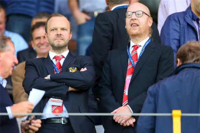 Vì Pogba, sếp lớn mất chức, MU nguy cơ cấm chuyển nhượng - 2