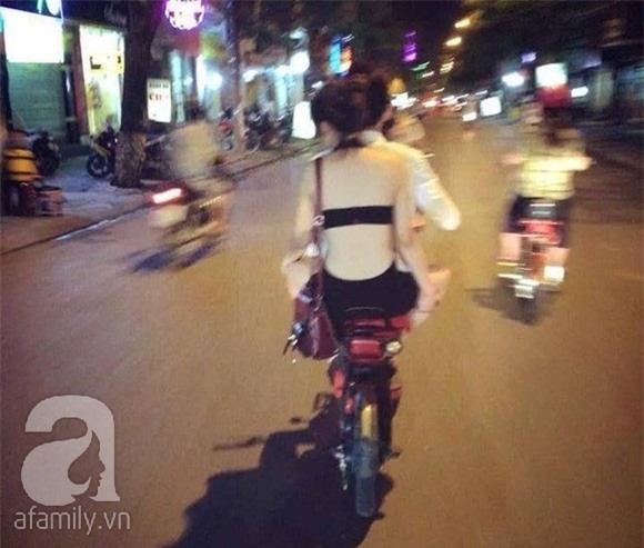ăn mặc hở hang