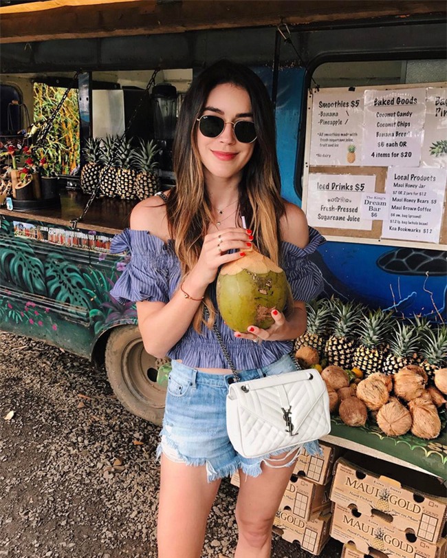 Đây đích thị là chiếc áo trễ vai đang được hội chị em thích mê thích mệt - Ảnh 8.